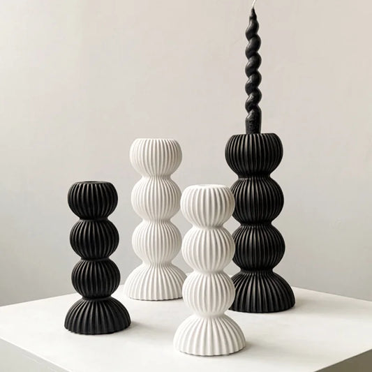 Chandelier Noir Nordique