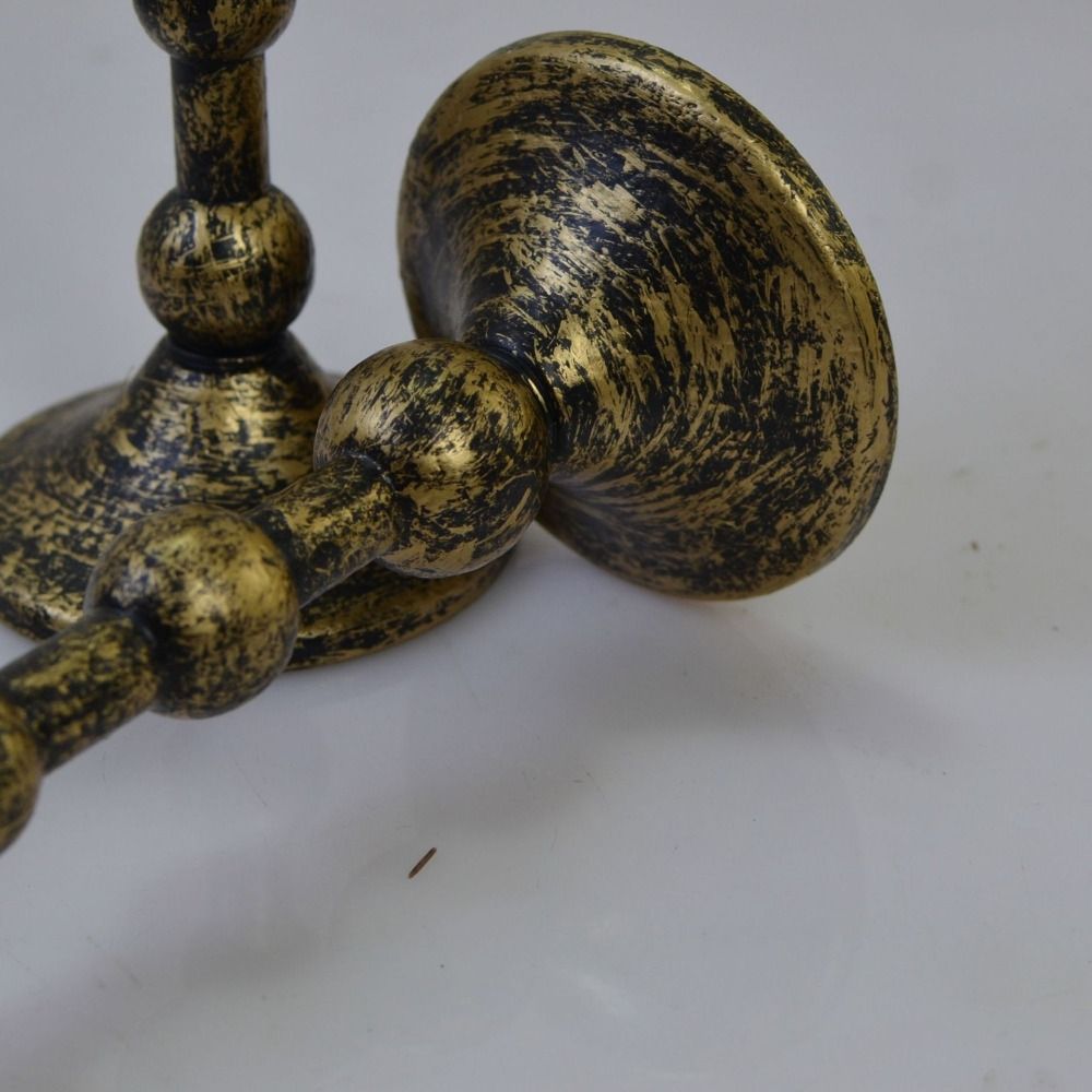 Chandelier Traditionnel Mordore Pied