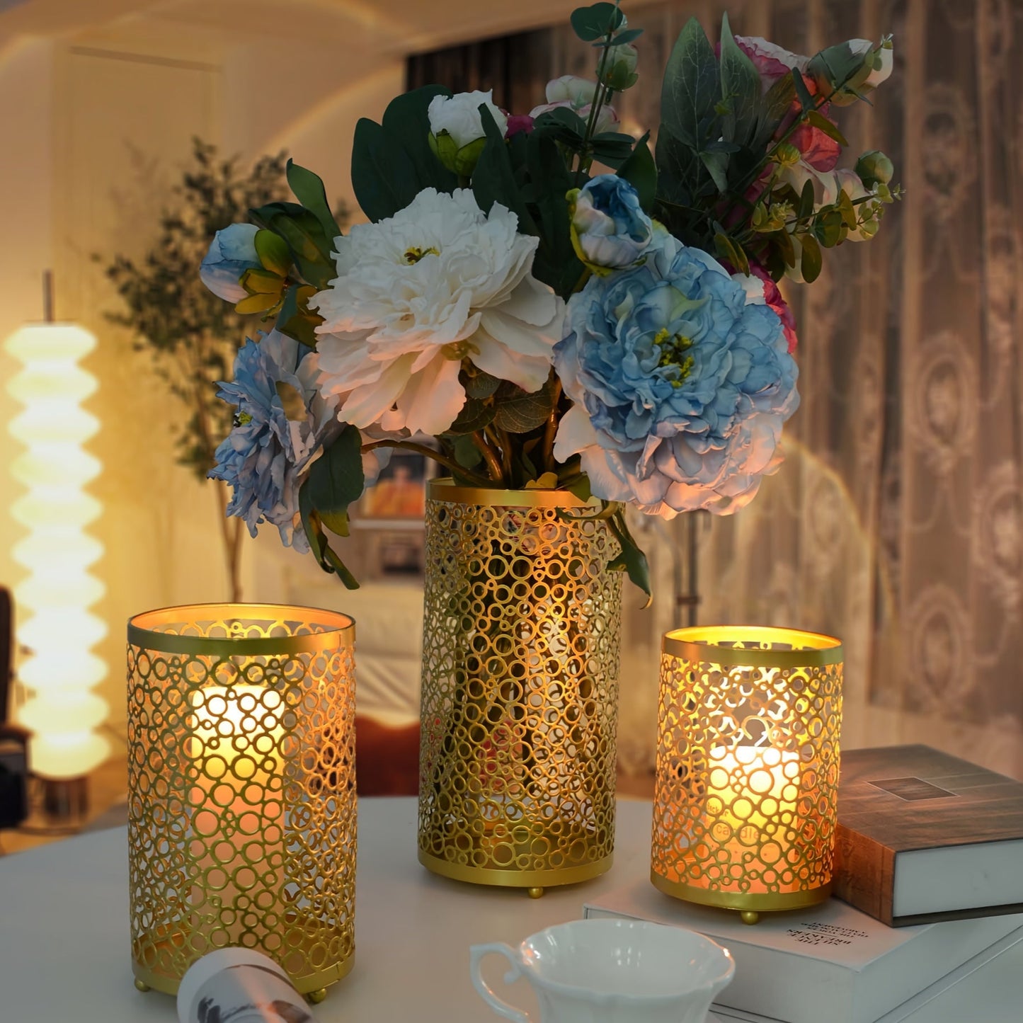 Photophore droit motif rond dore - Esprit Chandelier