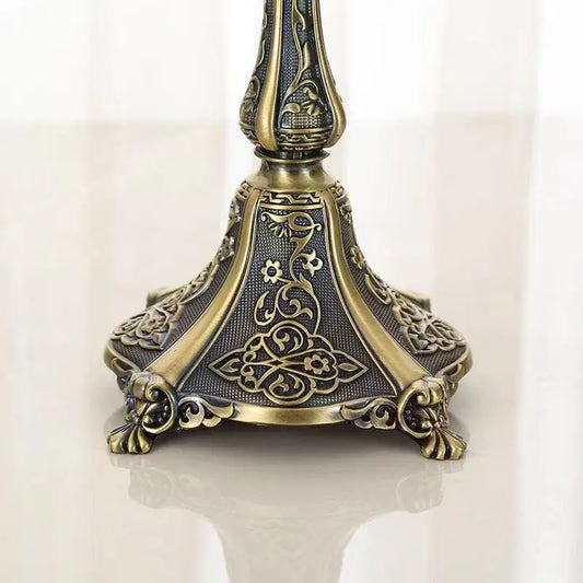 Pied Griffe Candélabre Ornementé Bronze - Esprit Chandelier