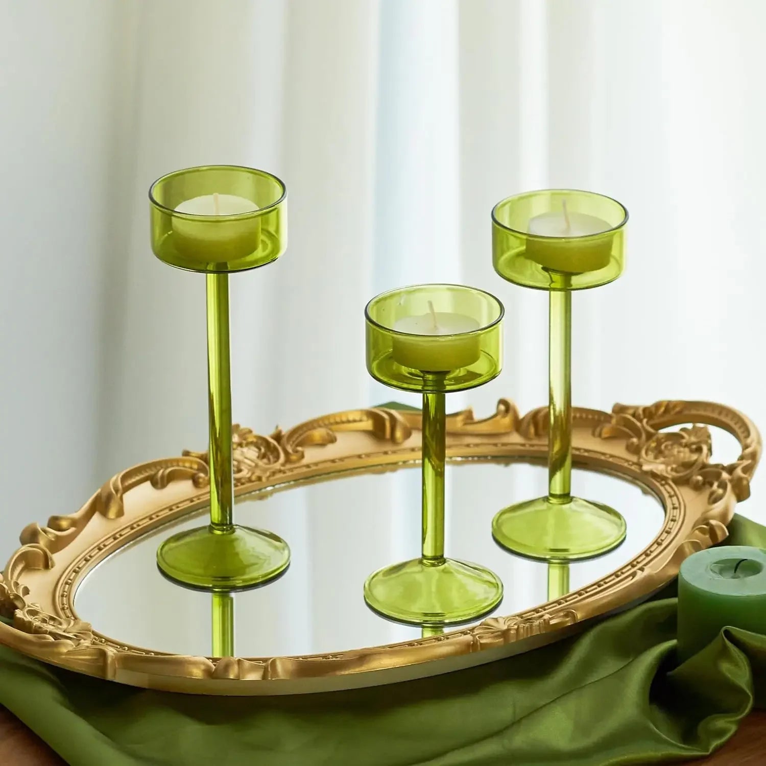 bougeoirs verre vert a pied