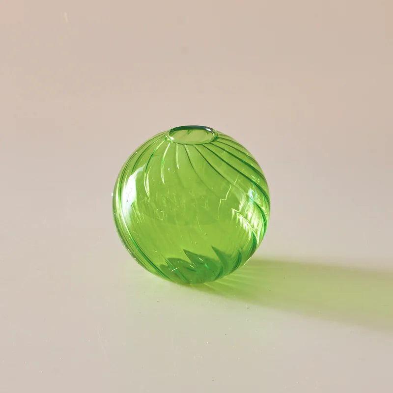 boule verte verre striee