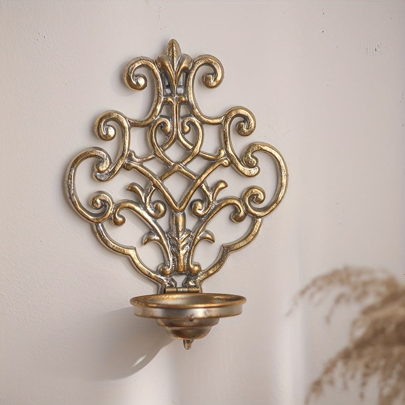 bourgeoir renaissance dore - Esprit Chandelier