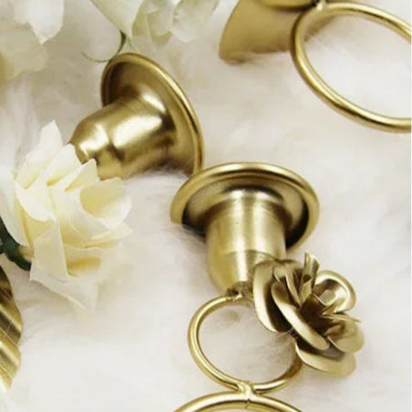 chandelier fleuri dore