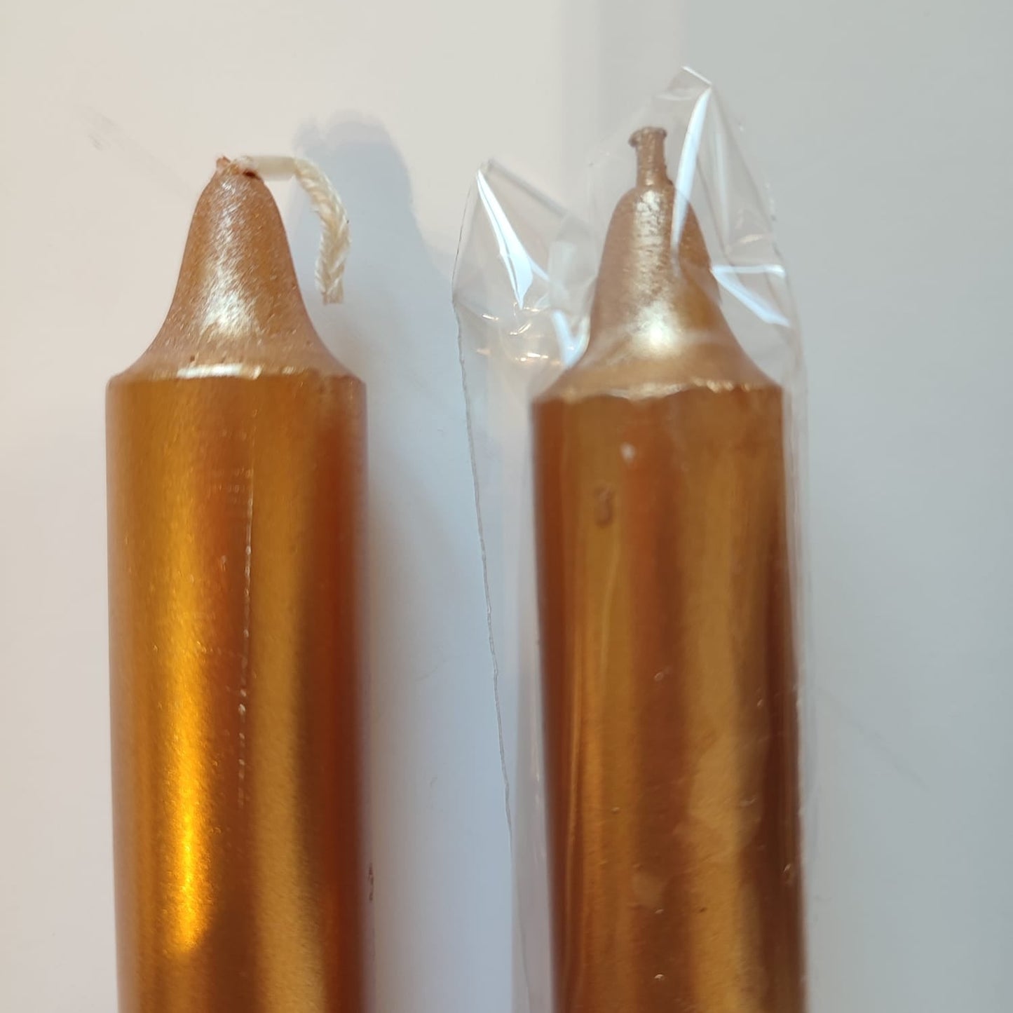 bougies dorées teintées masse - Esprit Chandelier