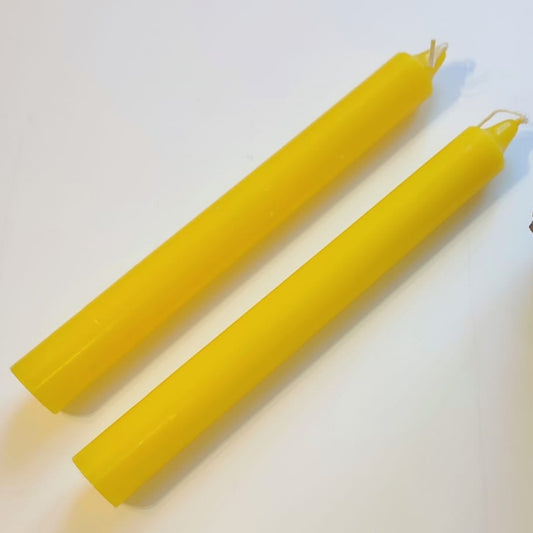 bougies chandelle jaune - Esprit Chandelier