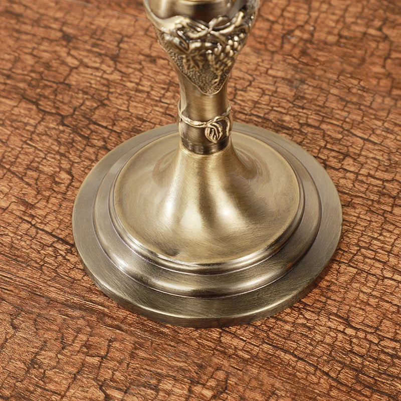 pied bronze metal gaufre