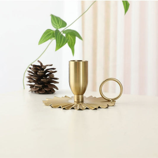 Bougeoir Classique Doré Coupelle Ciselée - Esprit Chandelier