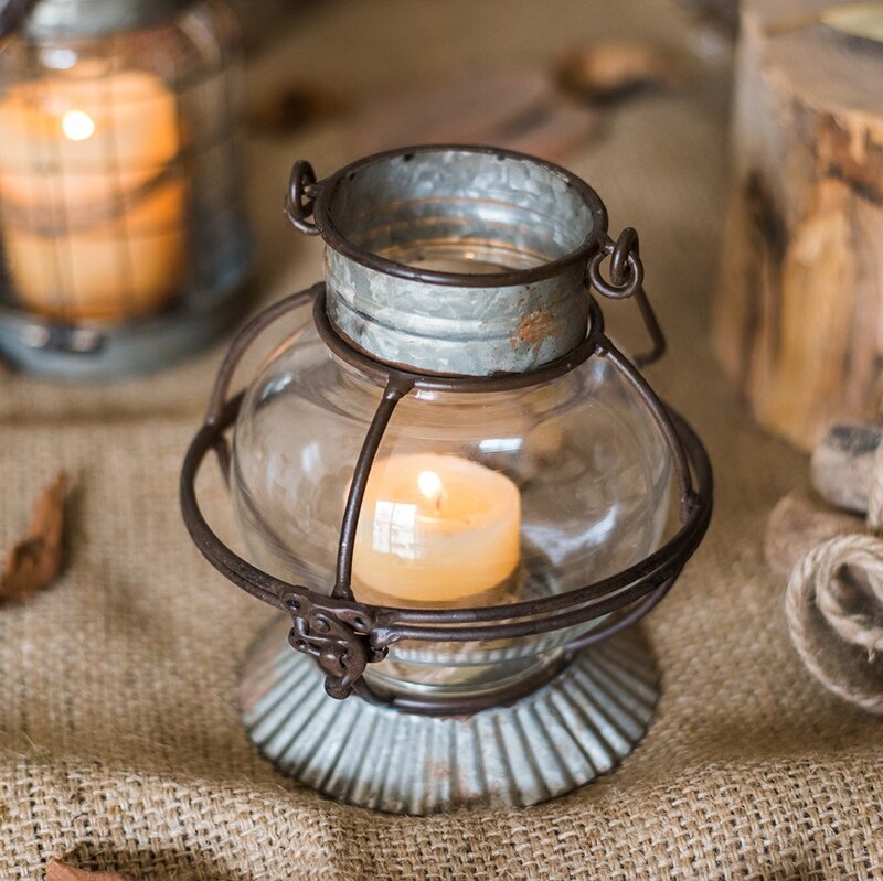 Vieille lanterne grise - Esprit Chandelier