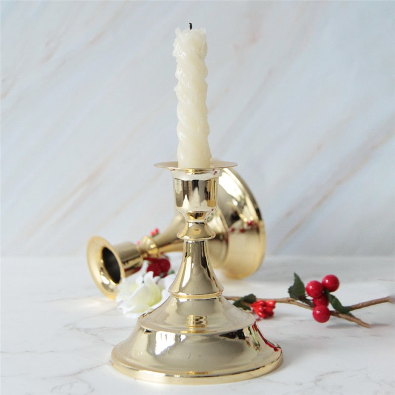 2 bougeoirs dorés pied classique - Esprit Chandelier