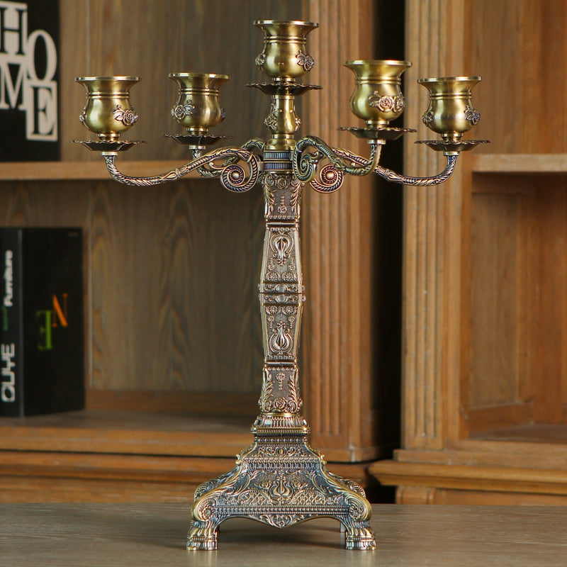 Candélabre Orné pied Griffe - Esprit Chandelier